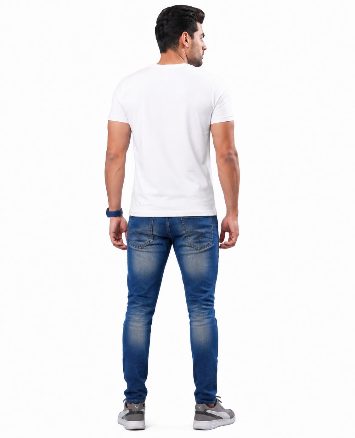 Newzy Plain Round Neck T-Shirt - Image 4