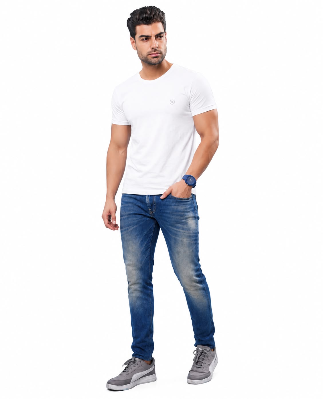 Newzy Plain Round Neck T-Shirt - Image 3